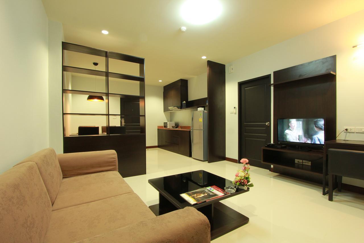 The Park 304 Executive Serviced Apartment Si Maha Phot Экстерьер фото